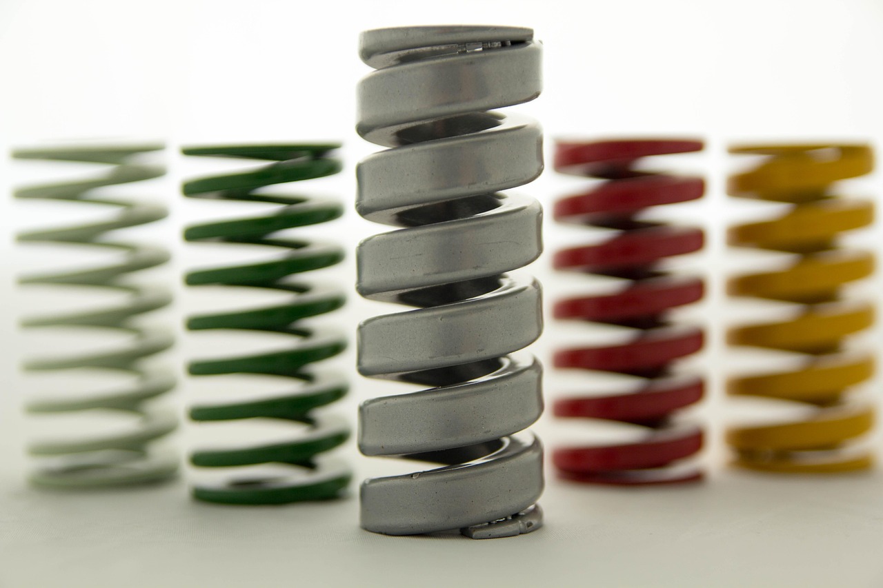 吸烟为什么会让人口干舌燥?