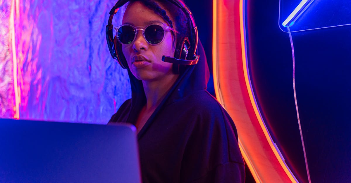 京东云实名账号:流量卡的社群运营和网络社交探索