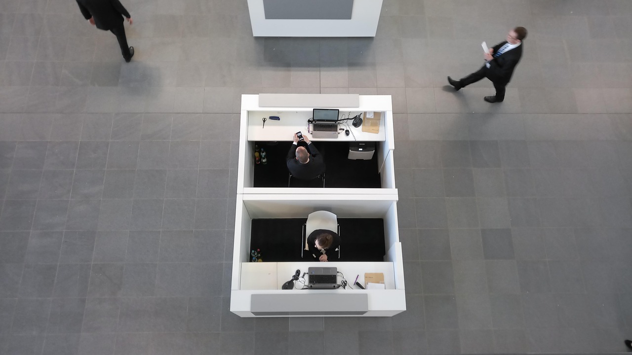 让玩家意识到技术支持对他们的危害