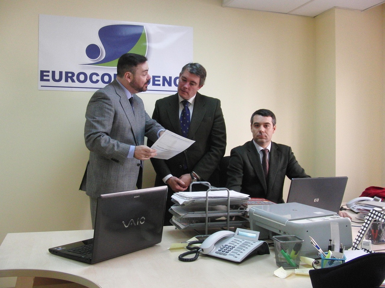 养号已实名三网卡- 长宁代理注册公司